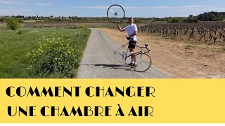 Comment changer une chambre à air de vélo [upl. by Kensell]