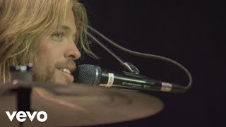 Foo Fighters  Cold Day In The Sun from Skin And Bones Live in Hollywood 2006 [upl. by Svend]