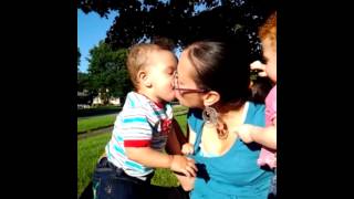 Julisa sings  Twins give kisses [upl. by Edik]