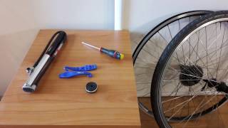 Tuto Comment enlever une roue de vélo et monter un pneu [upl. by Ynamreg]