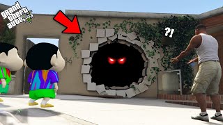 GTA 5  Franklin Found A Secret Hole Near Franklin House Wall in GTA 5  GTA 5 mods [upl. by Auliffe]