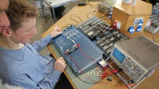 Ausbildung zum Elektronikerin für Betriebstechnik [upl. by Kelleher]