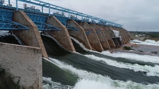 When dam floodgates on the Colorado River open in Central Texas [upl. by Ninel]