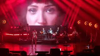 Zeynep Bastık  Lan  TIM konser [upl. by Burnley]