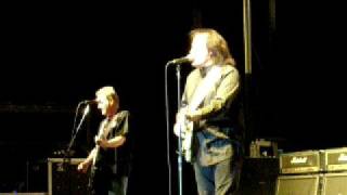 Tommy James amp The Shondells  IntroDraggin The Line Live [upl. by Annenn269]