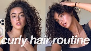 CURLY HAIR ROUTINE  Vlogmas [upl. by Azerila721]