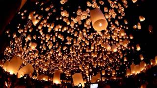 Floating Lanterns Festival  Yi Peng  Loy Krathong  Chiang Mai Thailand [upl. by Loftis]