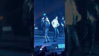 Crush  Mingyu Fancam  Seventeen Chicago 2022 [upl. by Lowry]