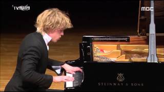 Lucas Jussen  Beethoven Waldstein Sonata [upl. by Anieral]