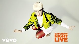 Robyn  Call Your Girlfriend Live on SNL [upl. by Garceau]