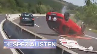 Raser verursacht Unfall Auto rast durch Autobahnabsperrung  Die Spezialisten  SAT1 [upl. by Spohr]