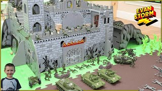 🏡 PLAY at HOME Castle Defense with Green Plastic Army Men VS Exosaur Gray Army and Hunters [upl. by Askari]