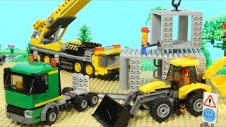 Lego Construction Site Skyscraper Building Mobile Crane Excavator [upl. by Gabey]