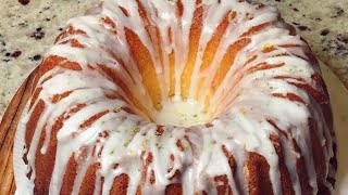 Cream Cheese 7up Pound Cake 🍋  CakeByThePound  Kitchen Trap Queen [upl. by Ferrigno]