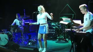 Astrid S  Hurts So Good Live from La Cigale  Paris [upl. by Ardnasxela701]