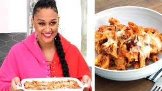 Easy Weeknight Dinner Cheesy Pasta Bake [upl. by Leatri675]