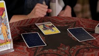 How to Do a Yes  No Reading  Tarot Cards [upl. by Ainolloppa834]