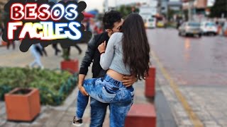 BESOS fáciles a Colombianas Broma Kissing Prank EL SANTA [upl. by Leora]