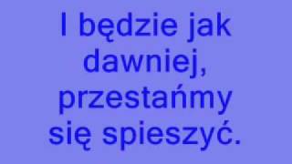 Sylwia Grzeszczak  Małe Rzeczy Tekst [upl. by Frymire85]