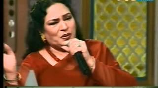 Tasawar Khanum  Agar Tum Mil Jao Zamana Chor Denge Hum Mehfil E Shab PTV [upl. by Ezequiel]