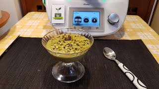 Crema pasticcera al pistacchio per bimby TM6 TM5 TM31 [upl. by Marylinda]