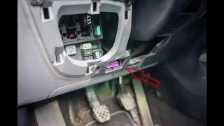 Mercedes W212  How To  Remove amp Install New DRL Light [upl. by Notsuj]