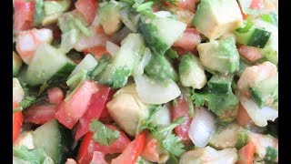 Recette 88  Salade Avocat  Crevette  Shrimp amp Avocado Salsa [upl. by Alhahs167]