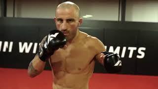 Alexander Volkanovski training boxing 20202023 [upl. by Icat]