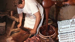 CHOCOLATE artesano del siglo XIX Receta y elaboración tradicional a la piedra  Documental [upl. by Hannazus]