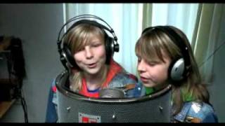 TWINNIES  Die Popstars der Volksmusik [upl. by Dett]