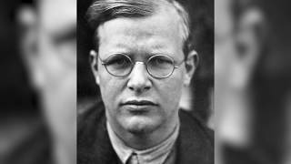 Book Minute Dietrich Bonhoeffer  Theologian amp Resister [upl. by Wilek248]