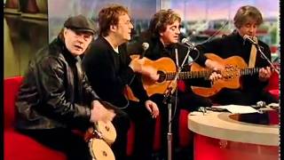 The Hollies Busstop live 2010 [upl. by Ariak247]