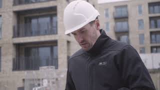 Présentation des vestes chauffantes Milwaukee® M12™ TOUGHSHELL™ [upl. by Bunni]