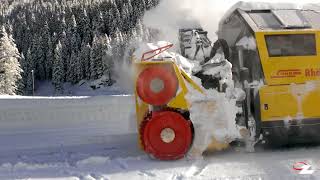 ZAUGGSchienenschneefrässchleuder der Rhätische Bahn [upl. by Colman]