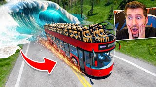 Ônibus LOTADO fugindo da INUNDAÇÃO no BeamNG Drive [upl. by Handel511]